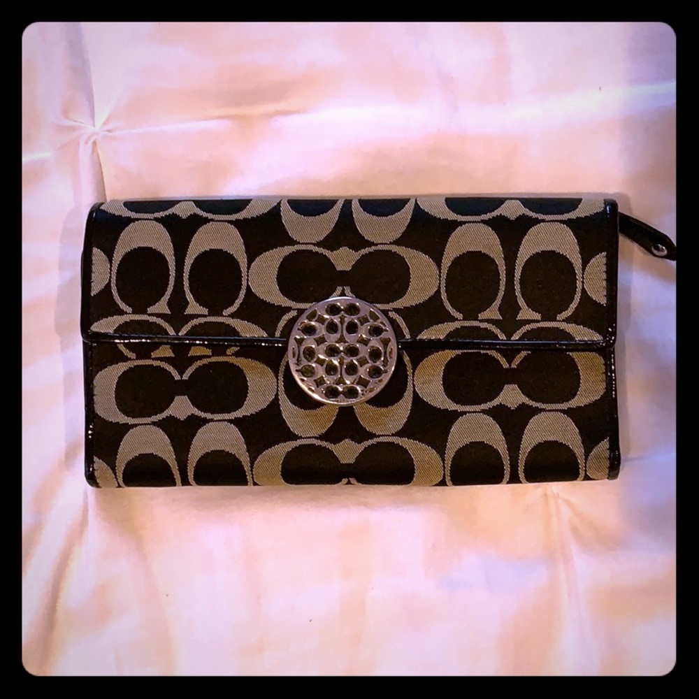 Coach wallet
